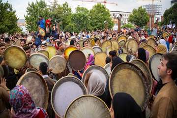 سنندج؛ صدای فرهنگ و موسیقی زنده ایران: دف‌نوازی سنندج